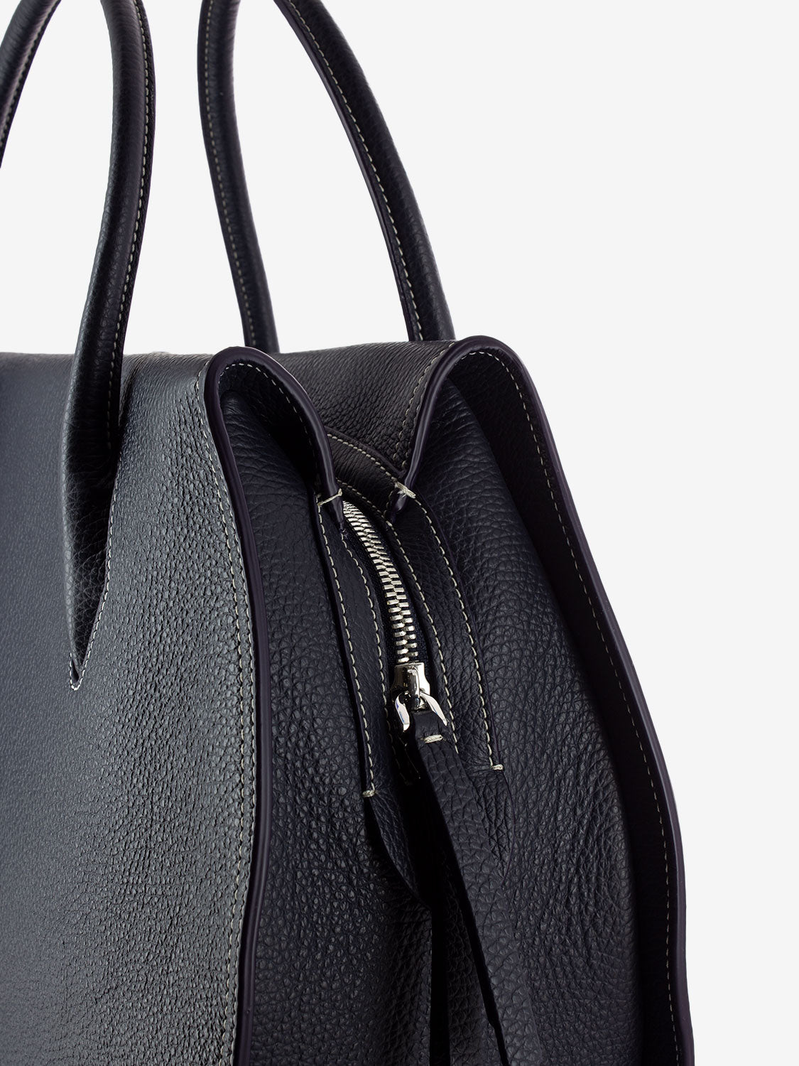Borsa a mano in pelle martellata midnight blue