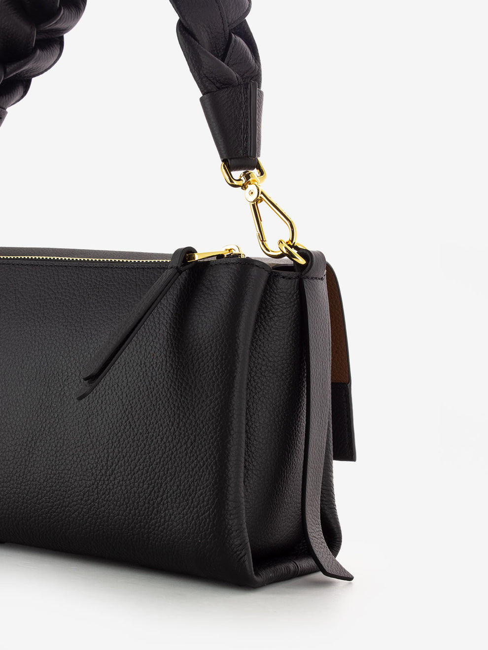 Borsa a spalla in pelle martellata nera