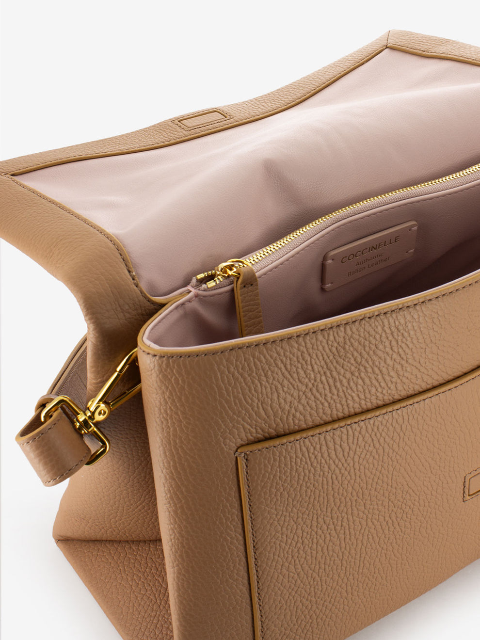 Borsa a tracolla in pelle martellata beige
