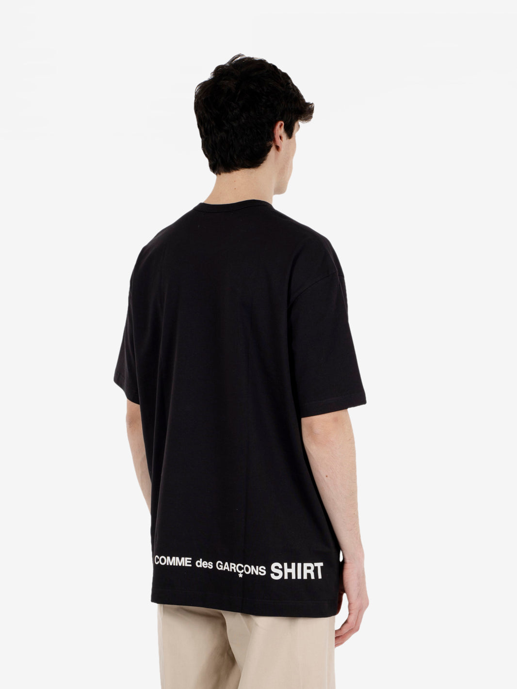 T-shirt over black