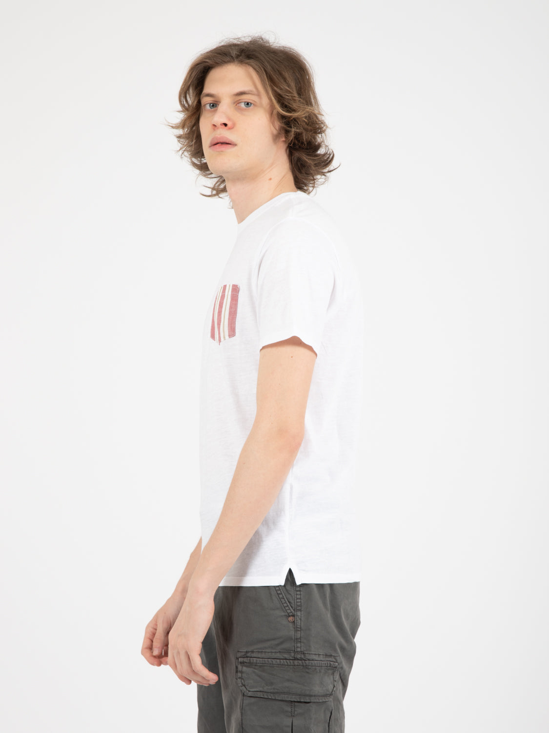 T-shirt taschino fantasia a righe bianca