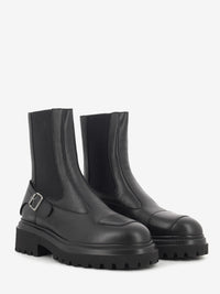 Black leather Chelsea boot