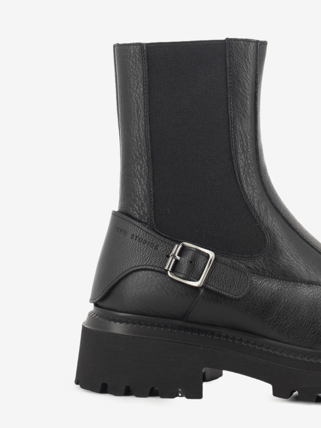 Black leather Chelsea boot