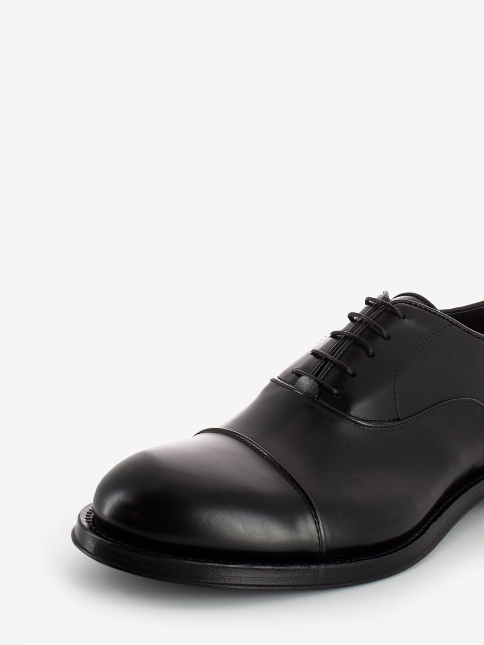 1823 Wembley Black Dress Shoes