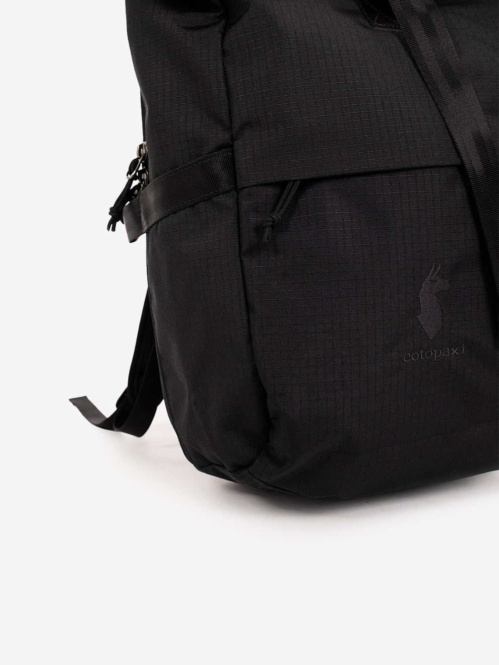 Consuelo 22L daypack black