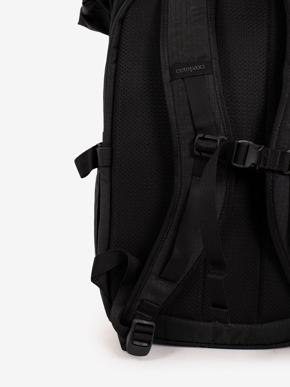 Consuelo 22L daypack black