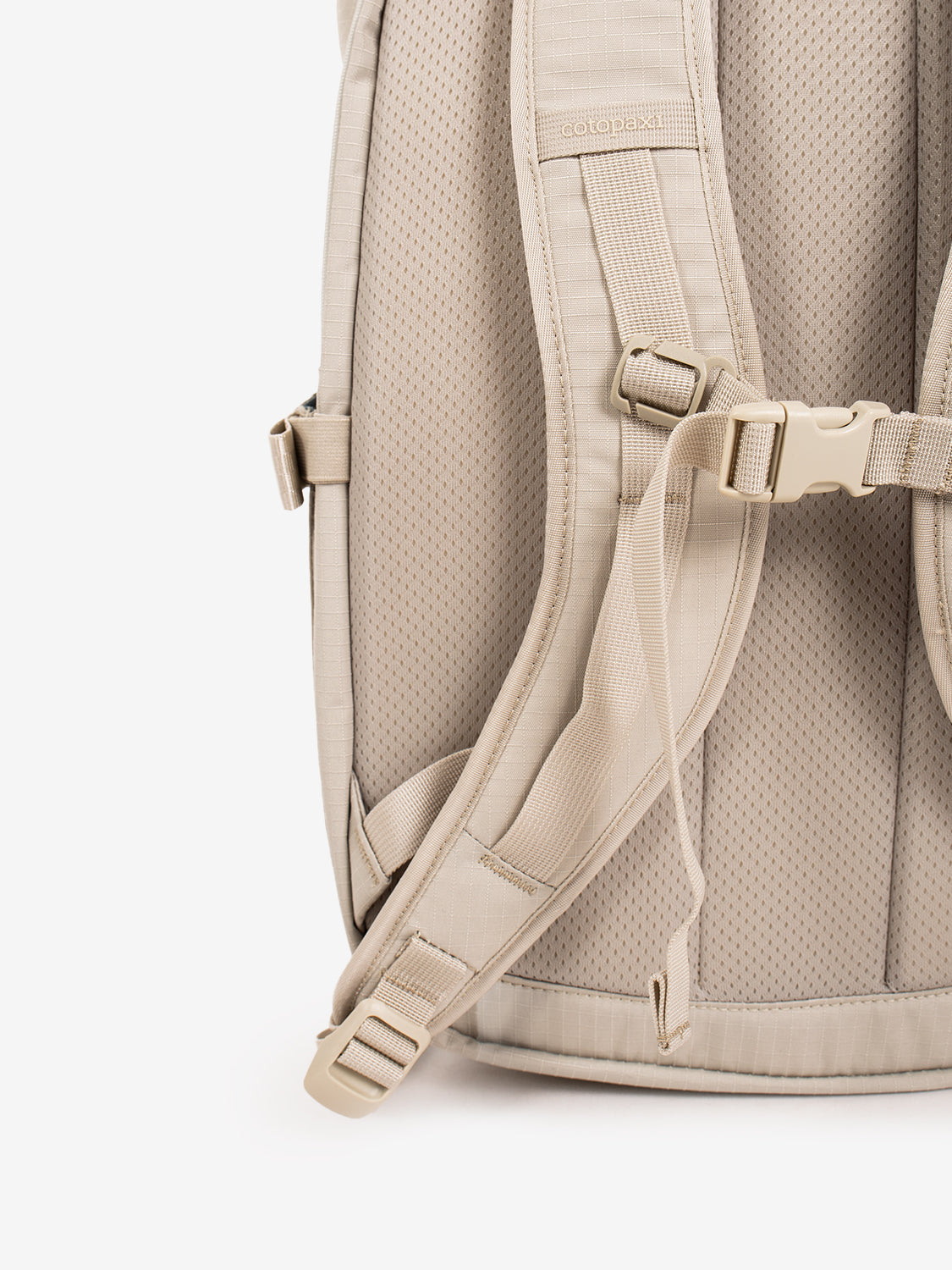 Consuelo 22L daypack mineral