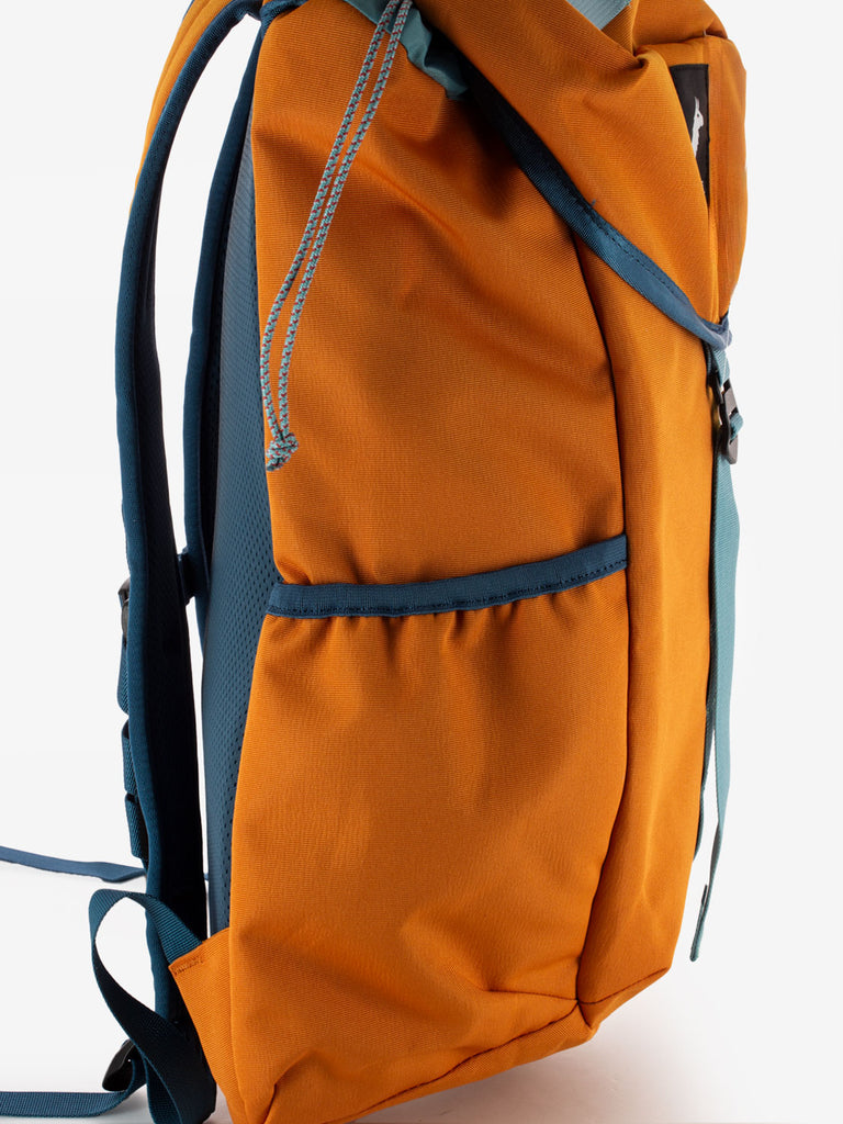 COTOPAXI - Tapa 22 L backpack Cada Dia tamarindo