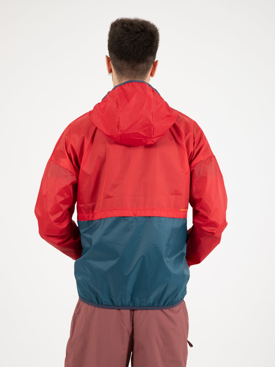 Teca half-zip windbreaker strike out
