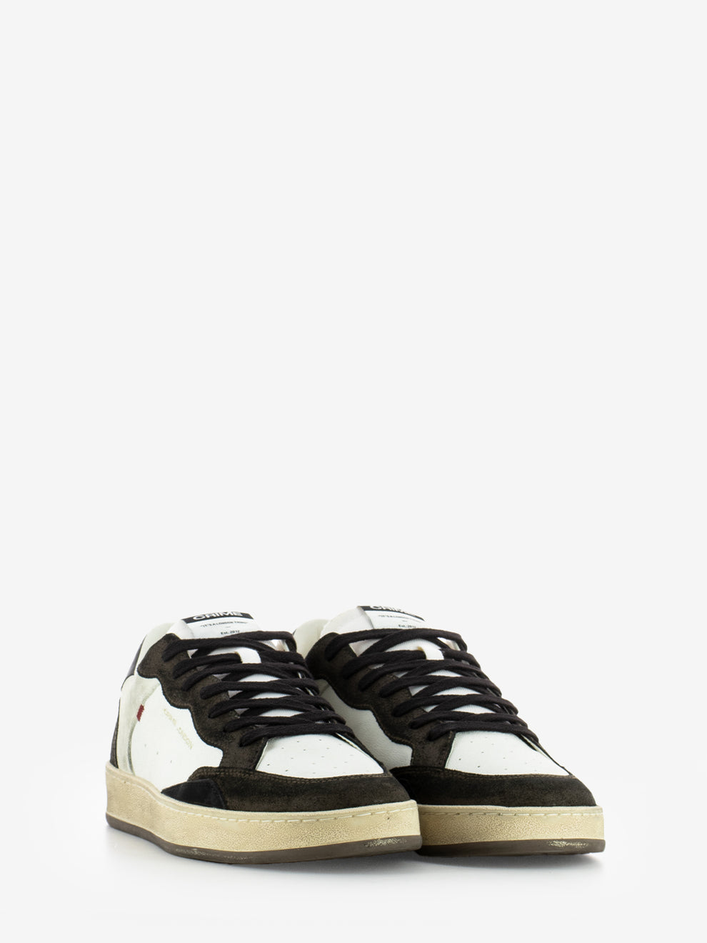 Chelsea white sneakers