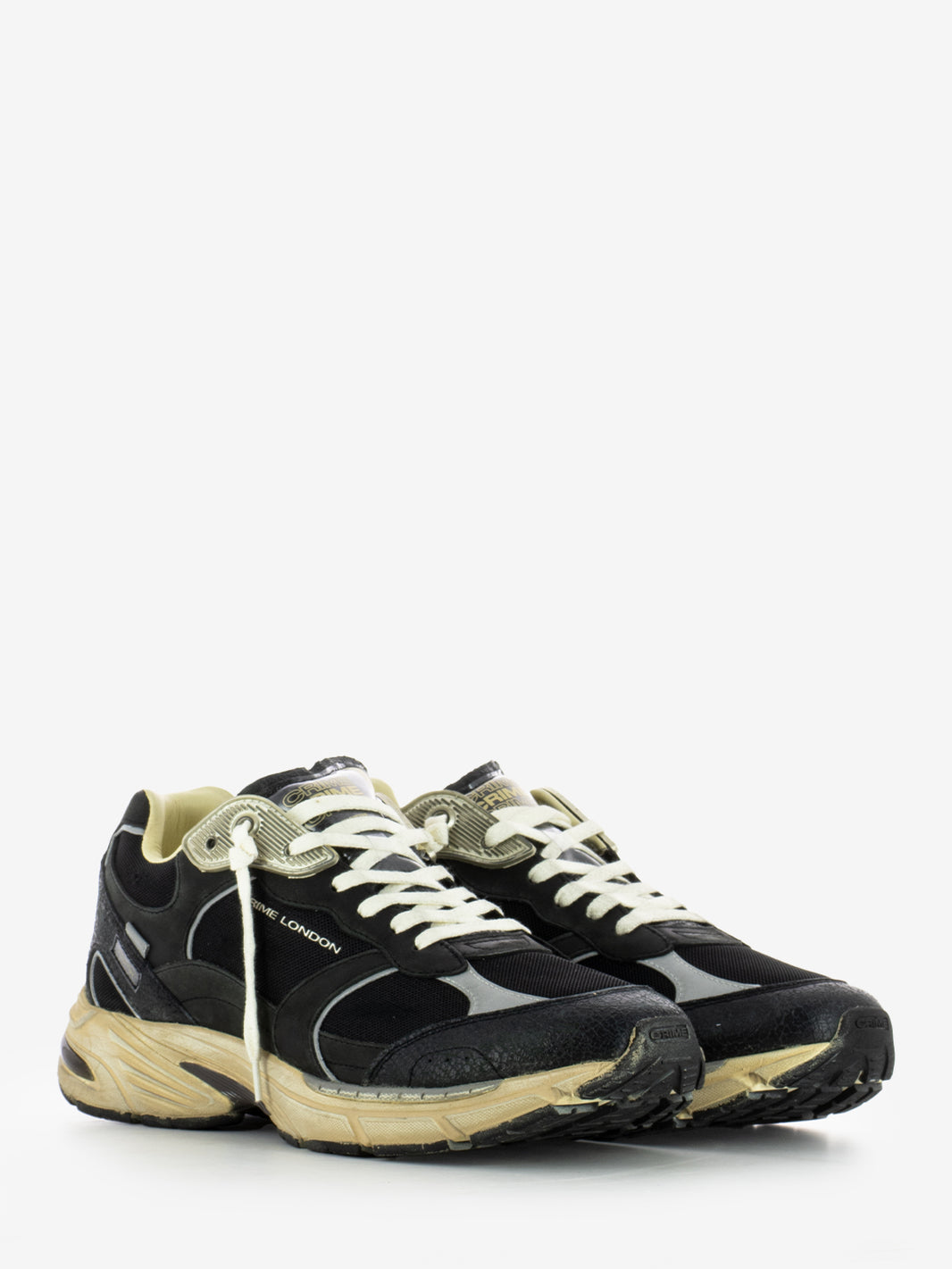 Fugitive Black Sneakers