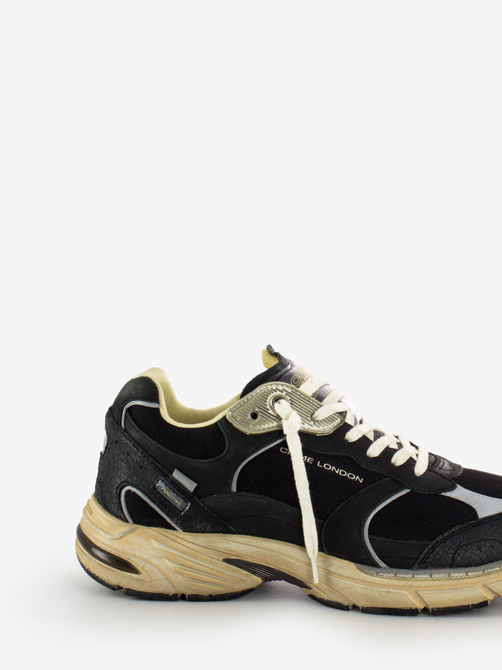 Fugitive Black Sneakers