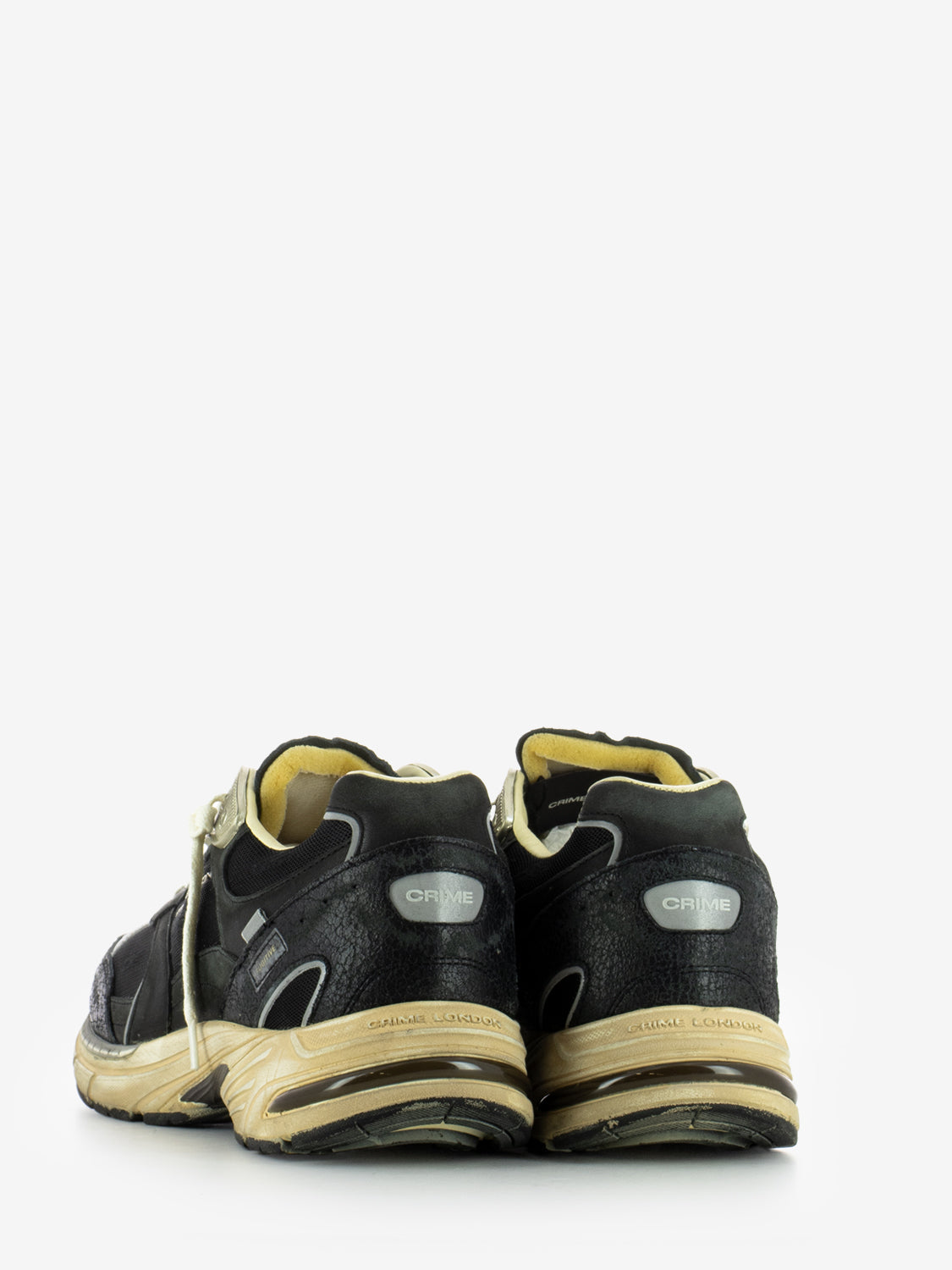 Fugitive Black Sneakers