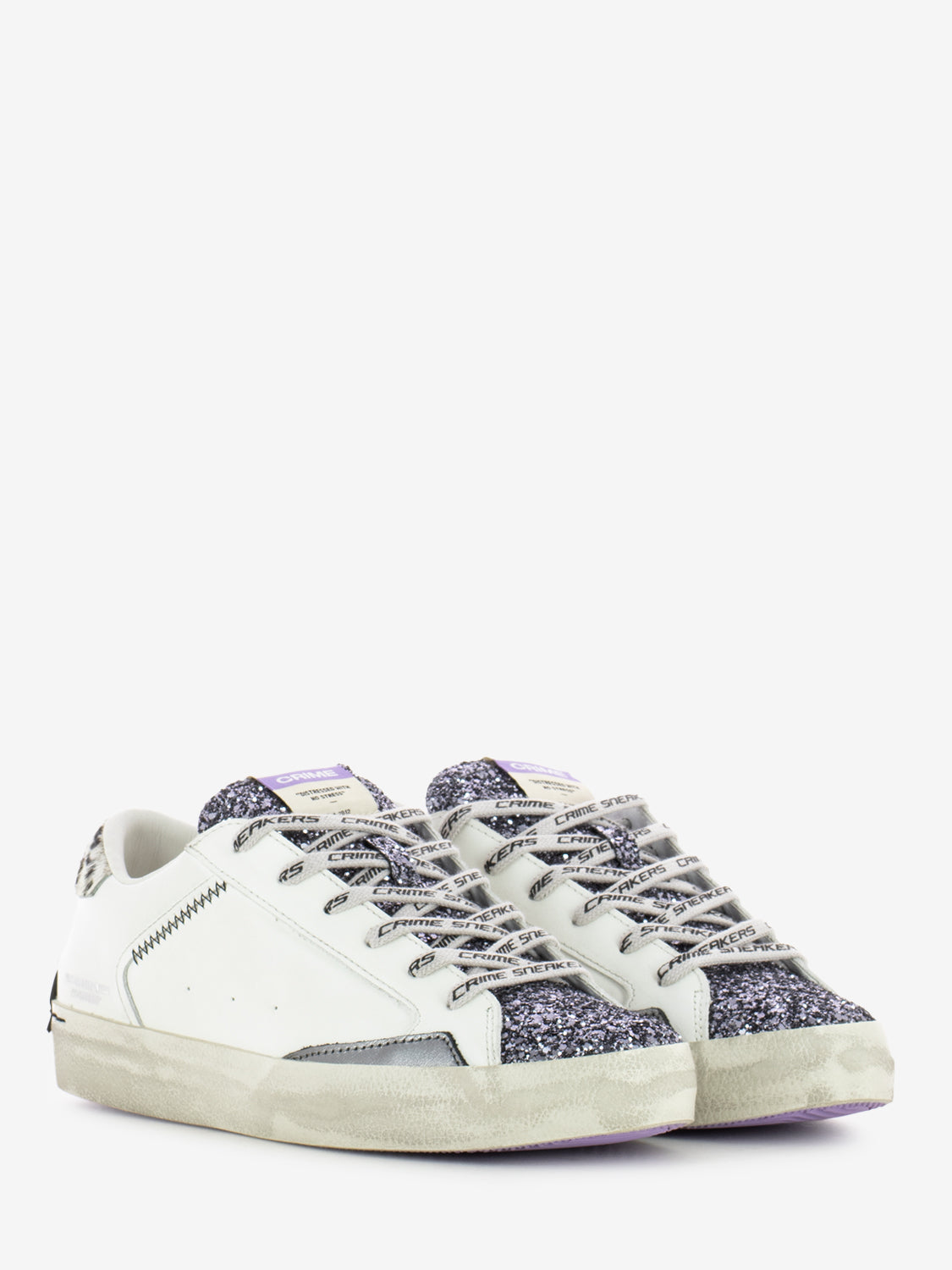 Sneakers distressed white
