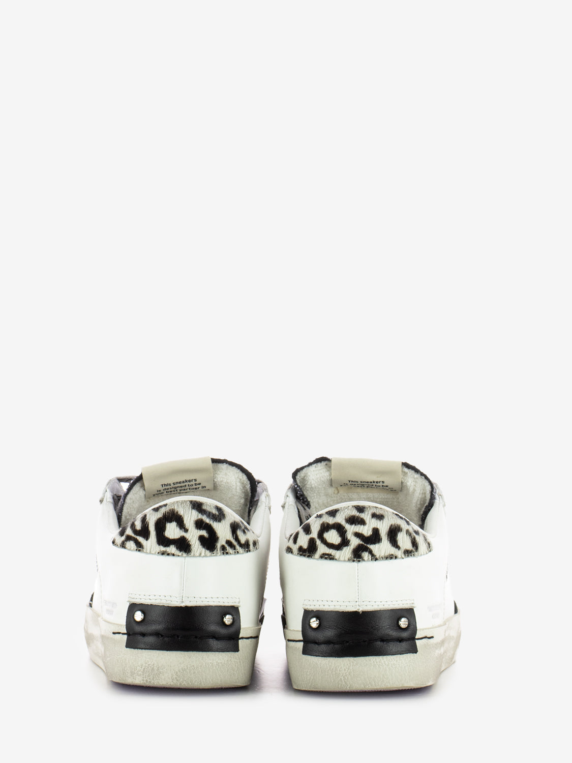 Sneakers distressed white