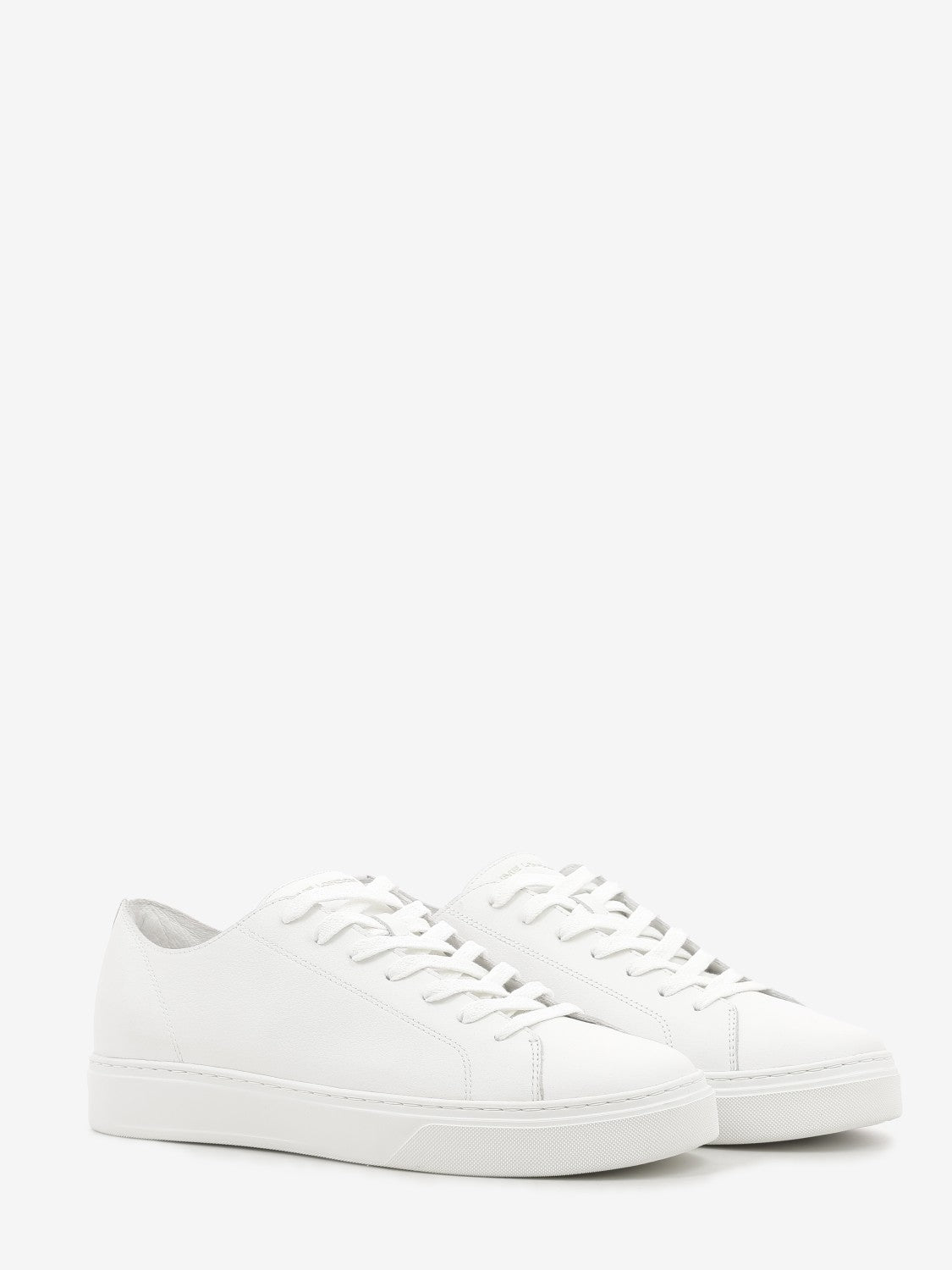 Sneakers Raw Cut white