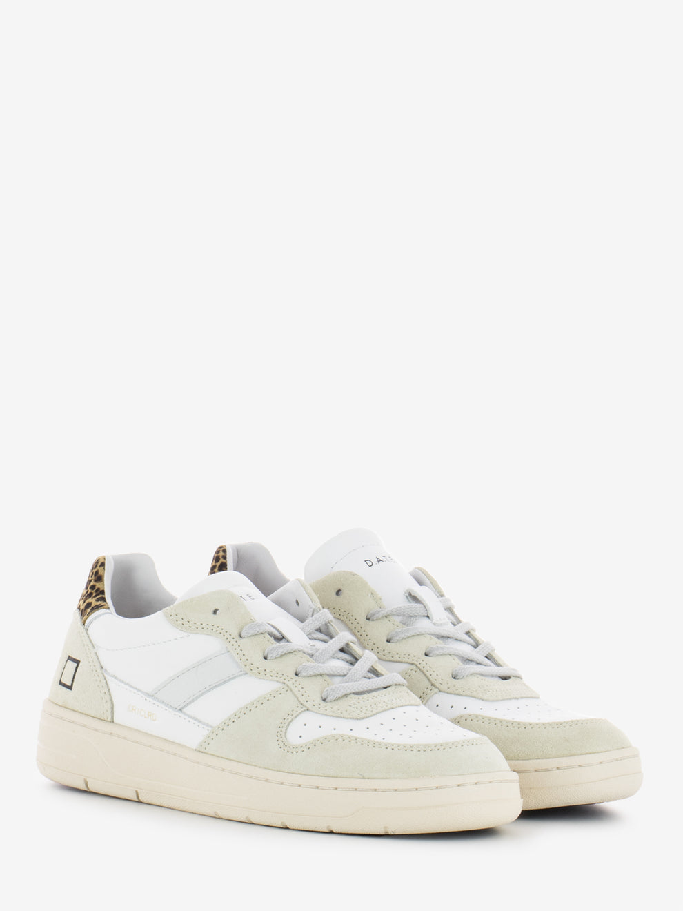 Court 2.0 colored white /beige