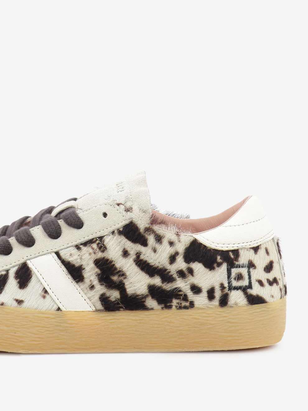 Sneakers Hill Low Pony Cow