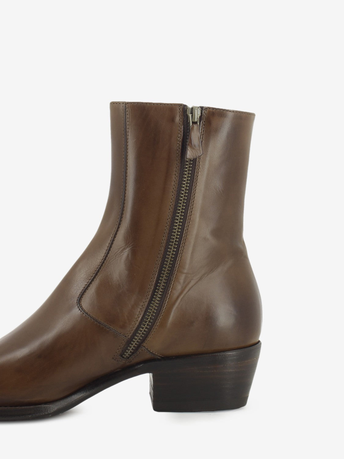 Tronchetto con zip in pelle testa di moro