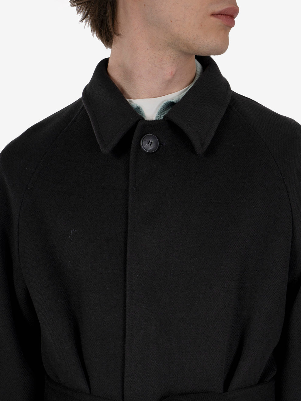 Arthur coat with raglan shoulders black