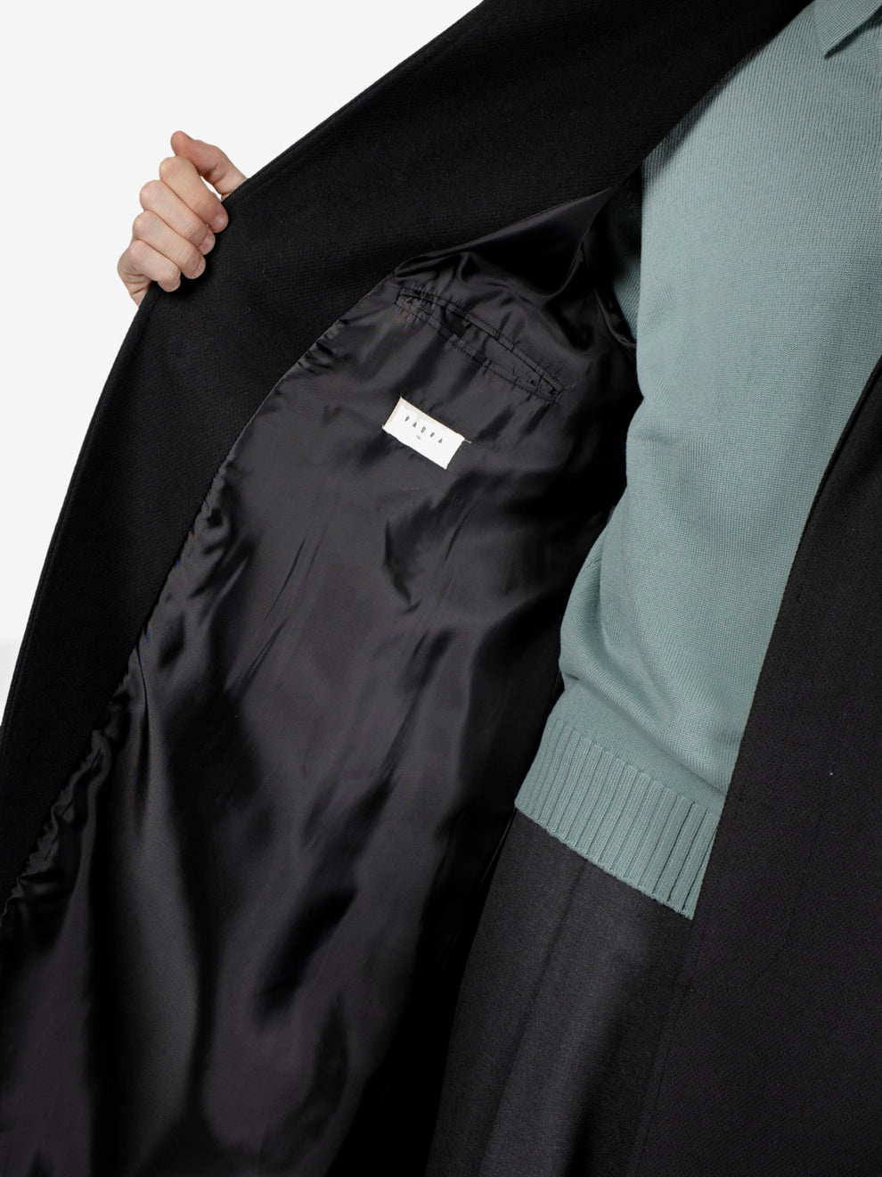 Arthur coat with raglan shoulders black