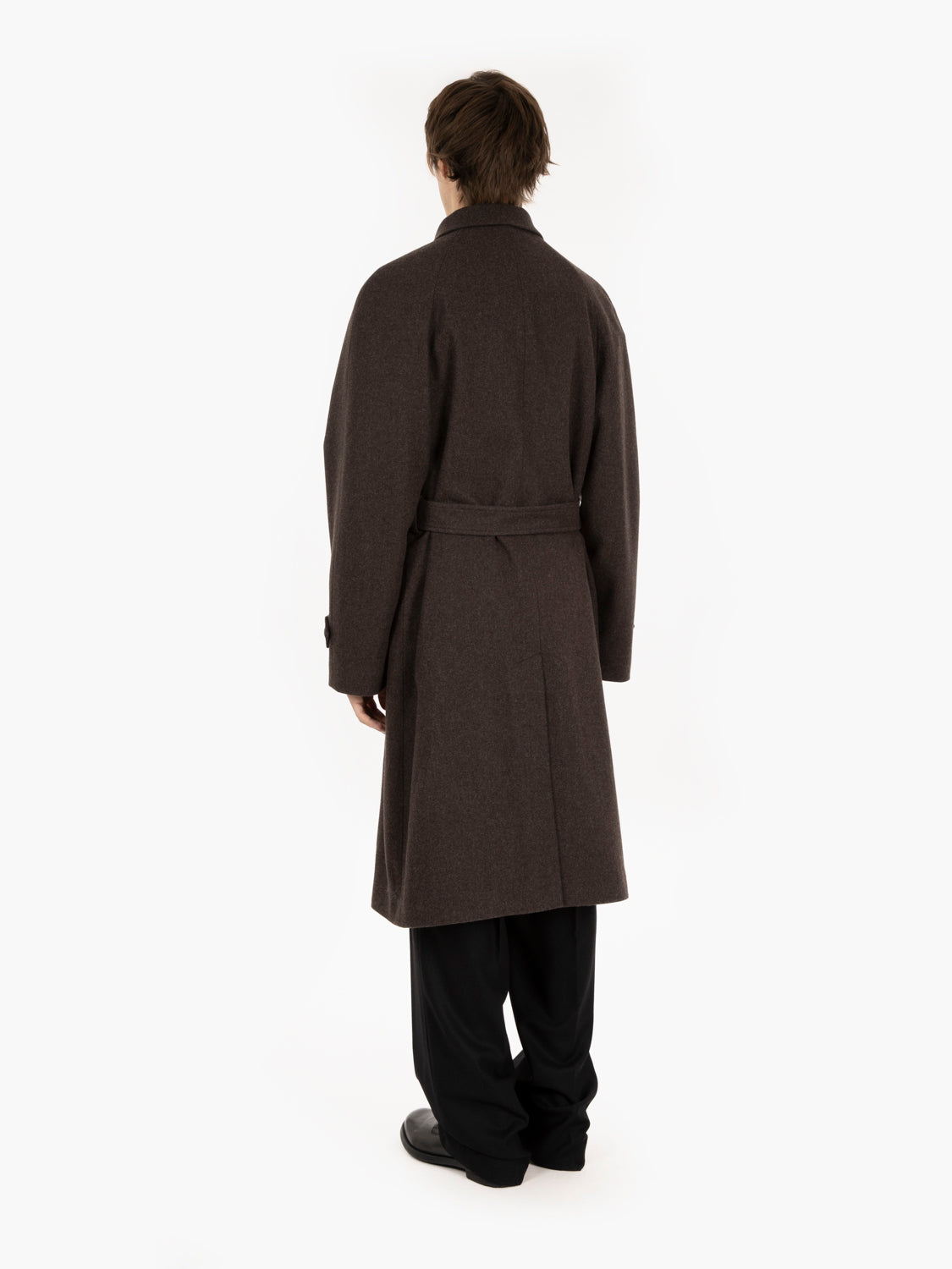 Cappotto Arthur con spalle raglan dark brown
