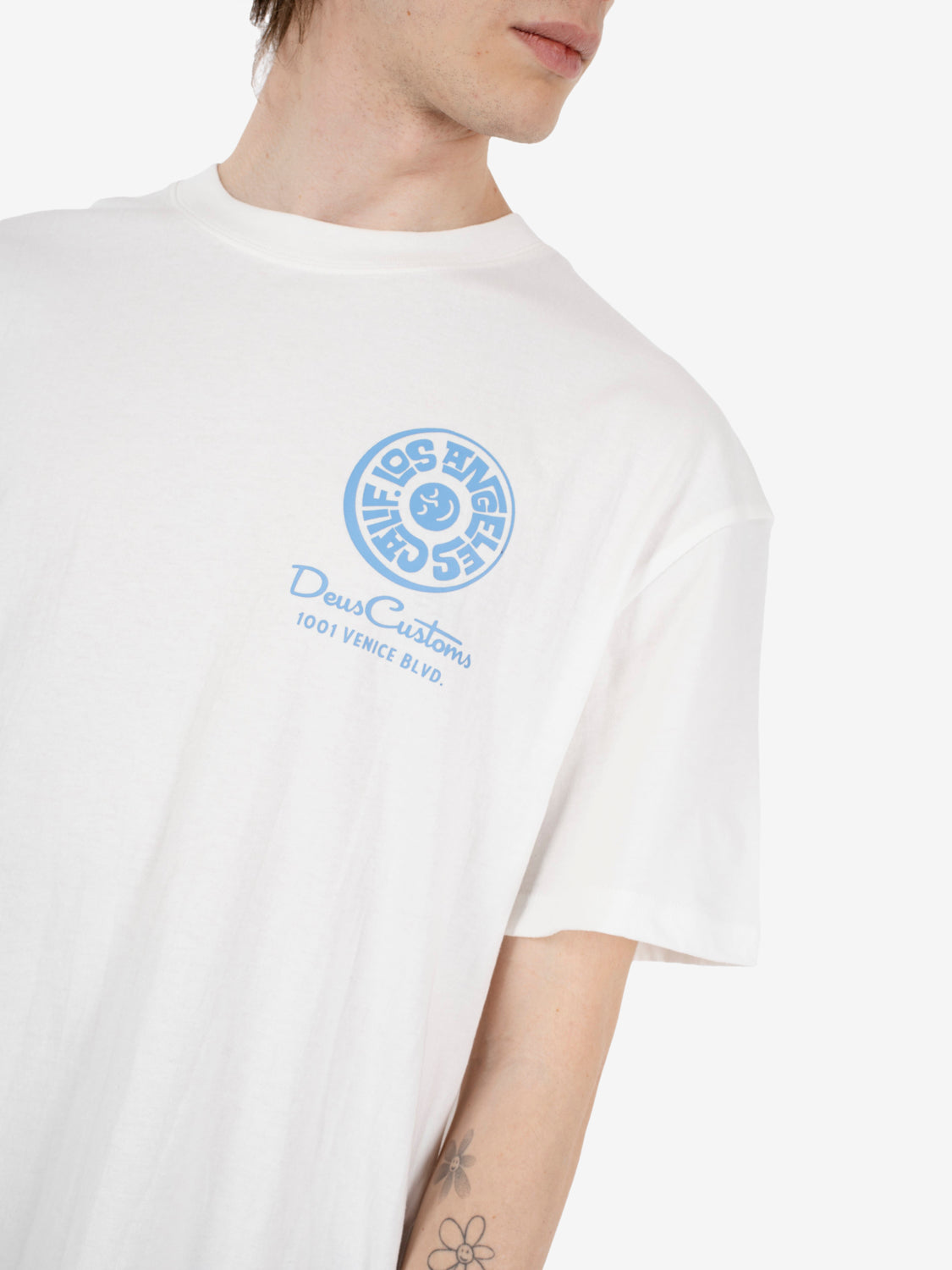 Los Angeles Address tee vintage white