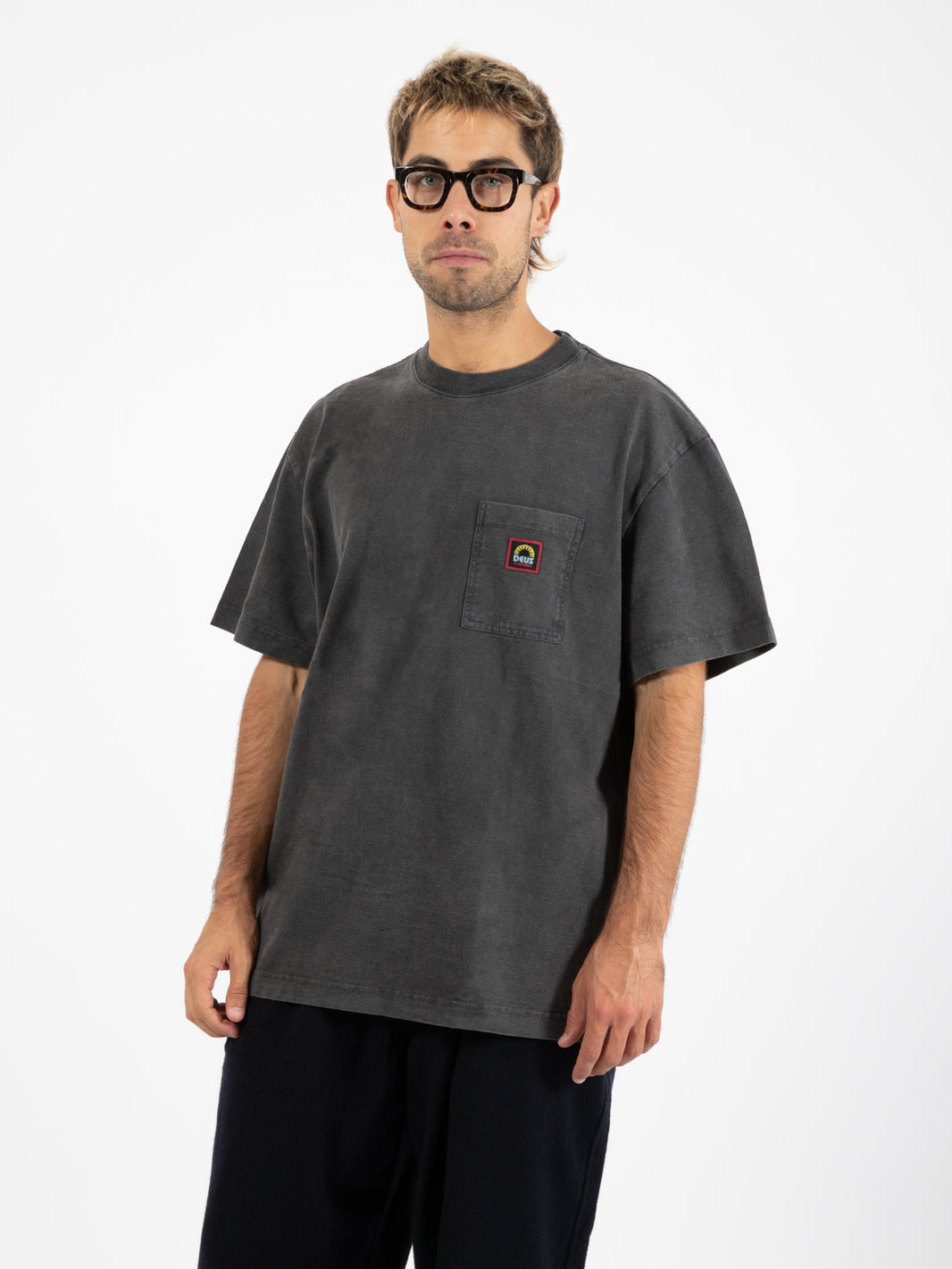 Acid Pocket anthracite t-shirt