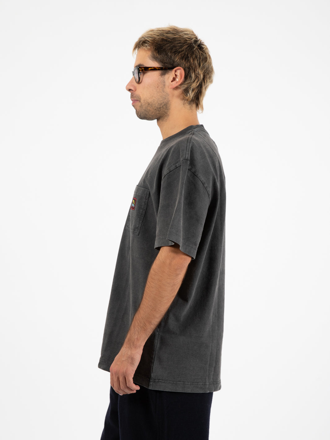 Acid Pocket anthracite t-shirt
