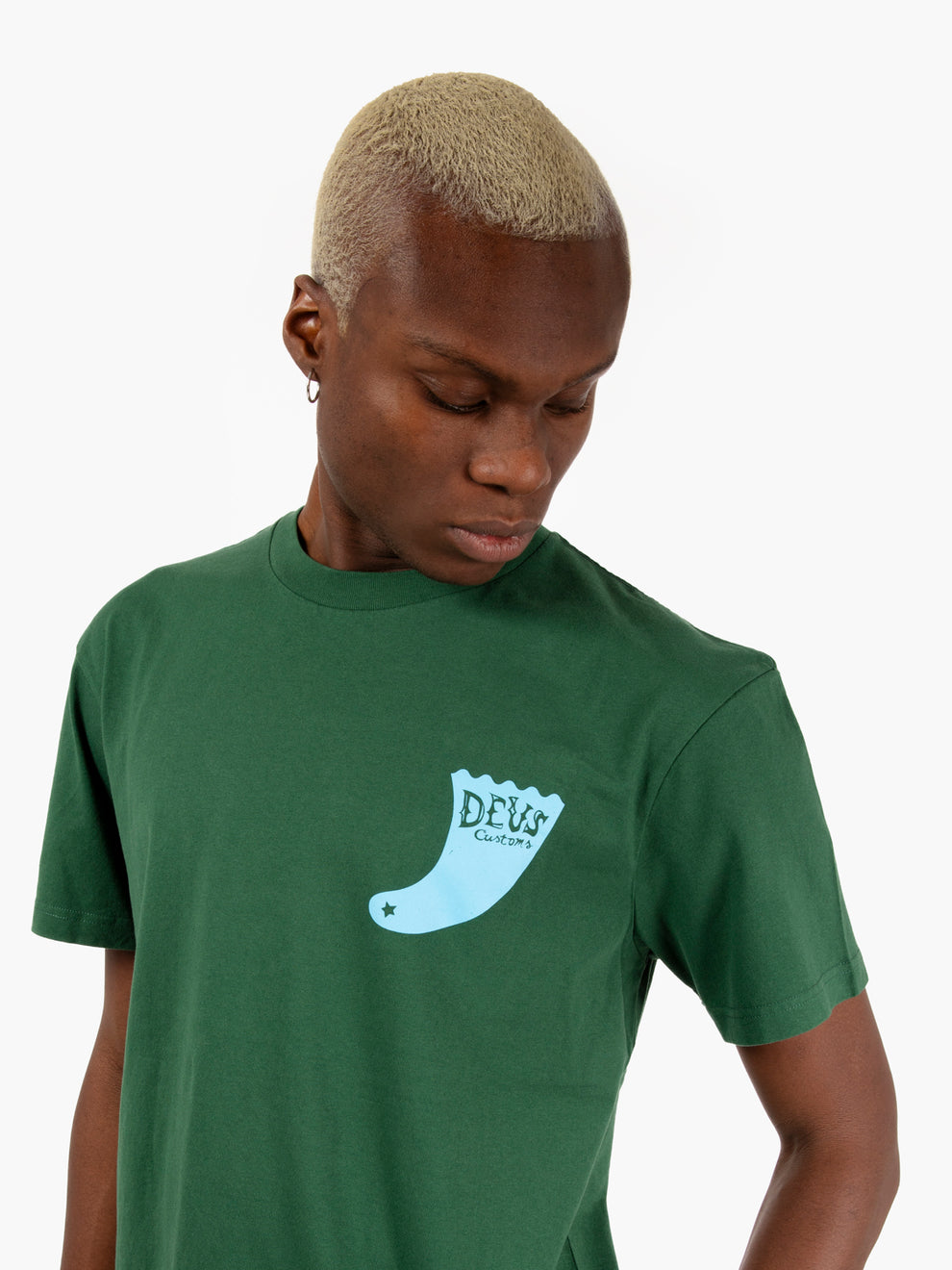 Single fin hillside green t-shirt