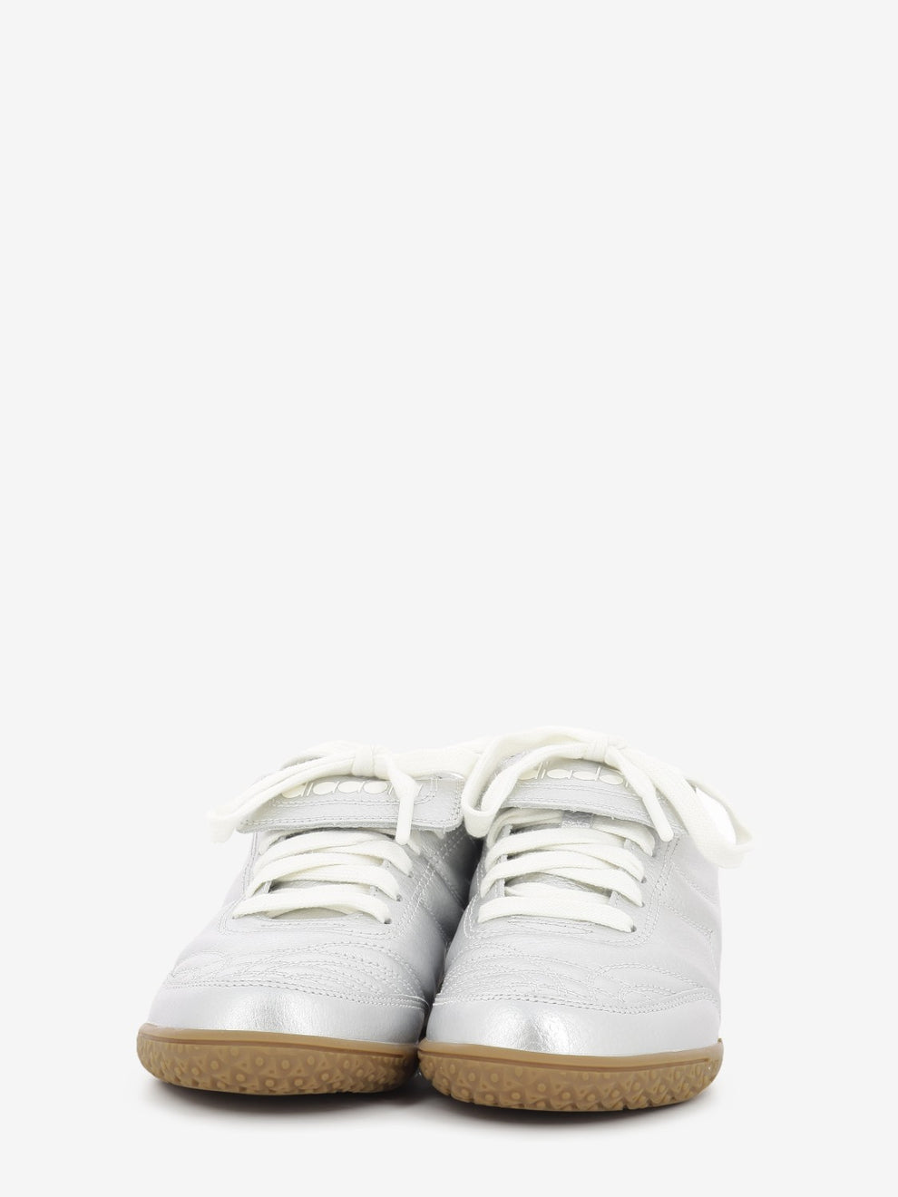 Gold indoor metallic silver
