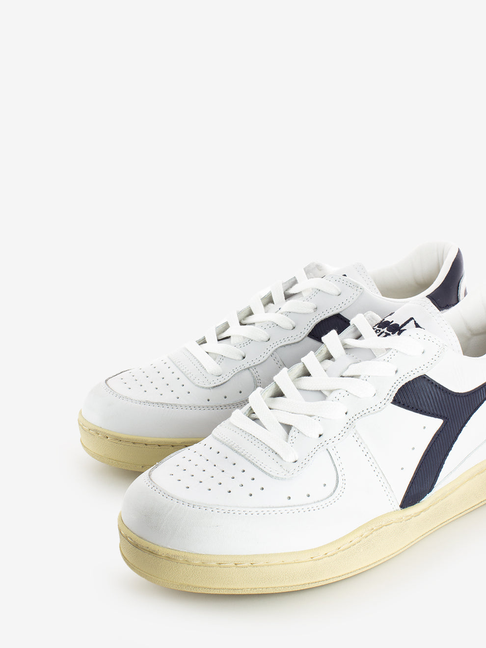 Diadora Heritage Mi Basket low used white blue denim
