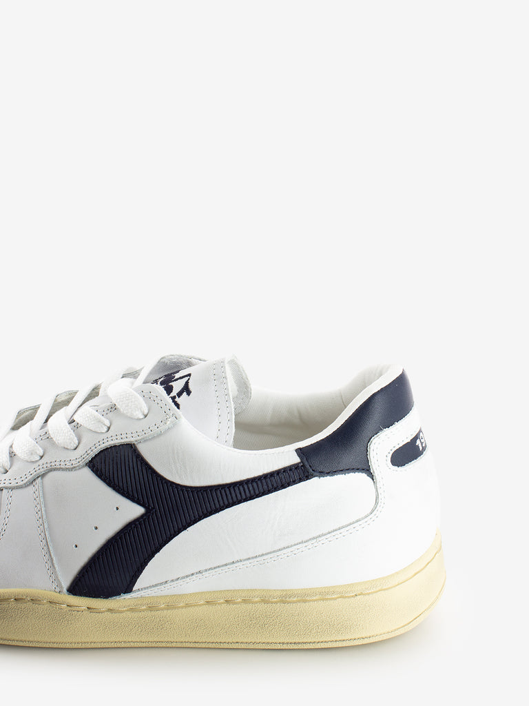 DIADORA HERITAGE - Mi Basket low used white / blue denim