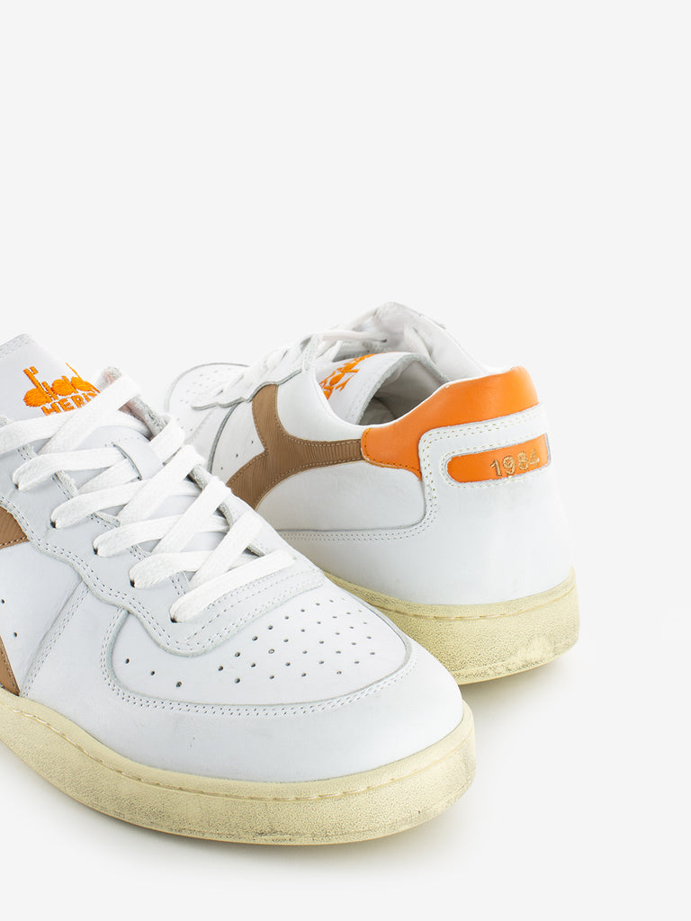 DIADORA HERITAGE - Mi Basket low used white / caramel