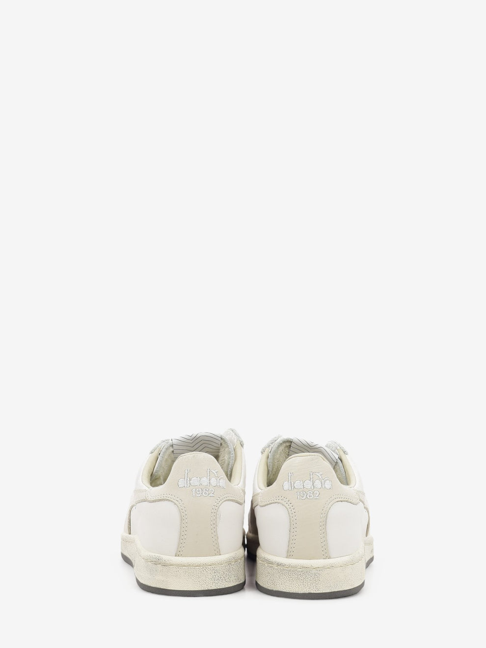 Prestige Used white / moonbeam