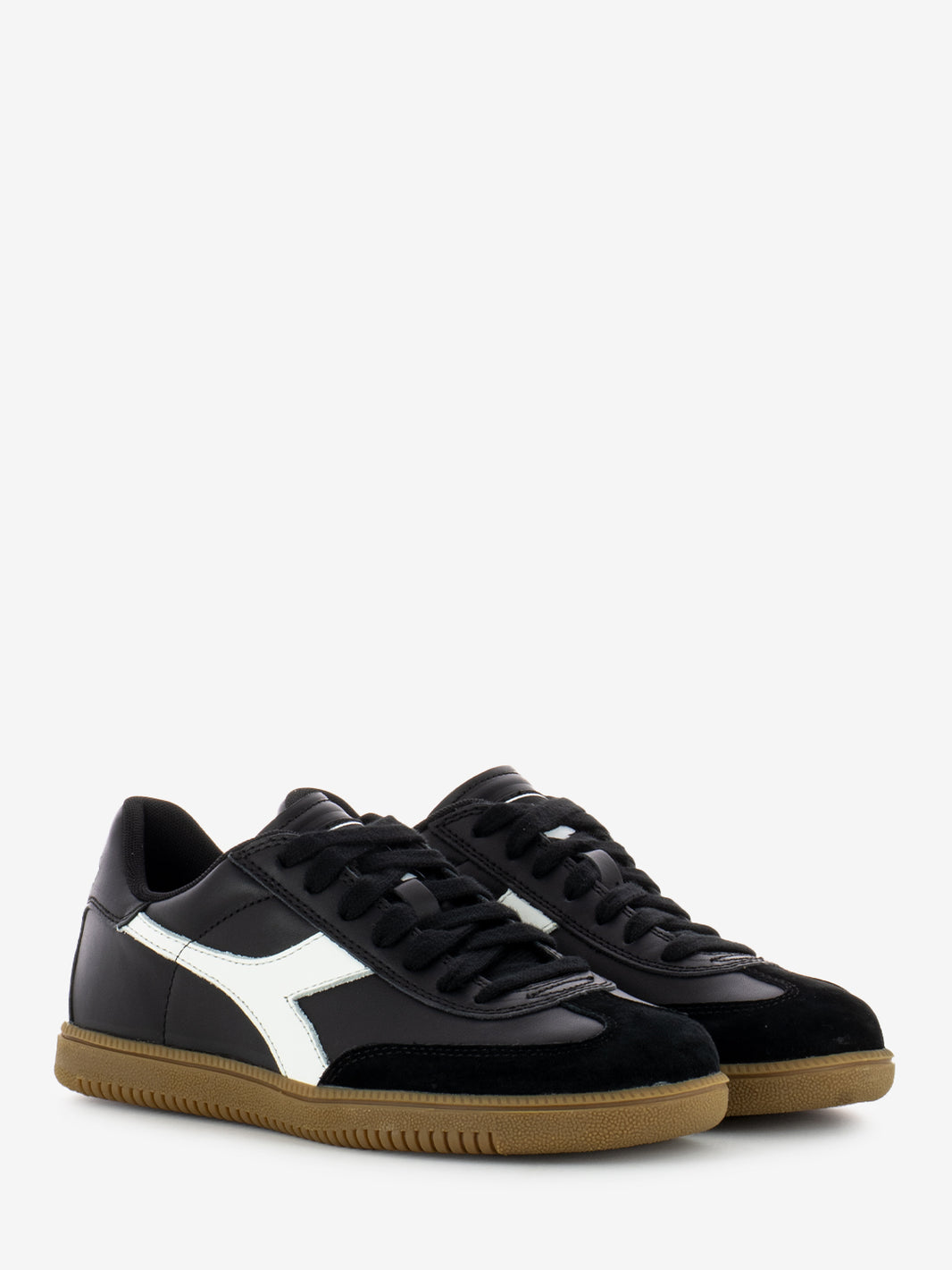 Black/white trainer sneaker