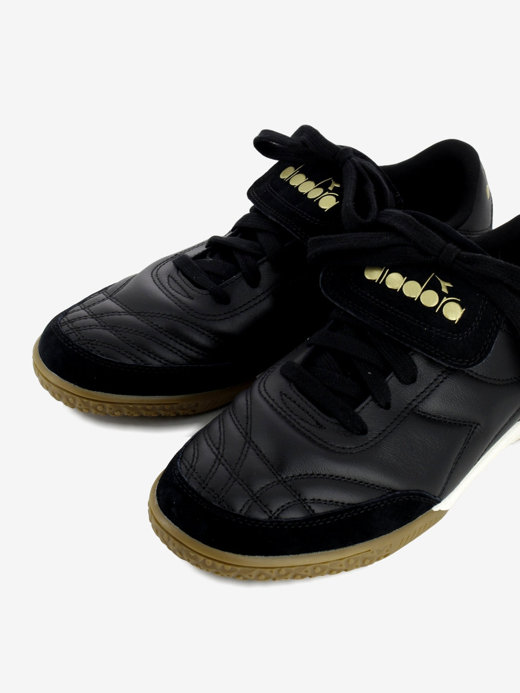 Sneakers gold indoor black