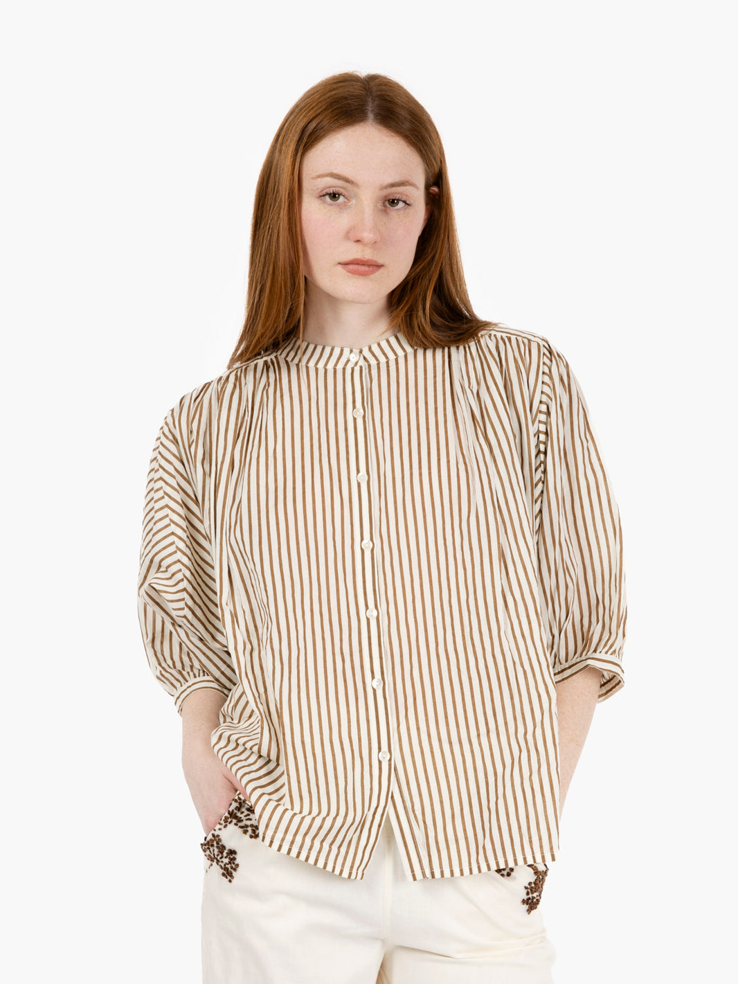 Camicia over maniche 3/4 a righe bianco / moro