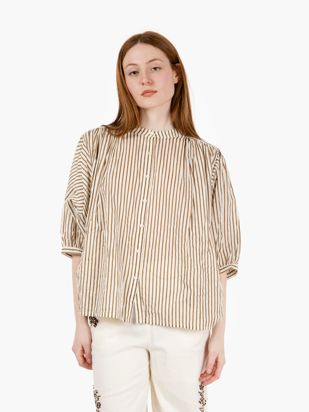Oversized 3/4 sleeve striped shirt white / dark brown
