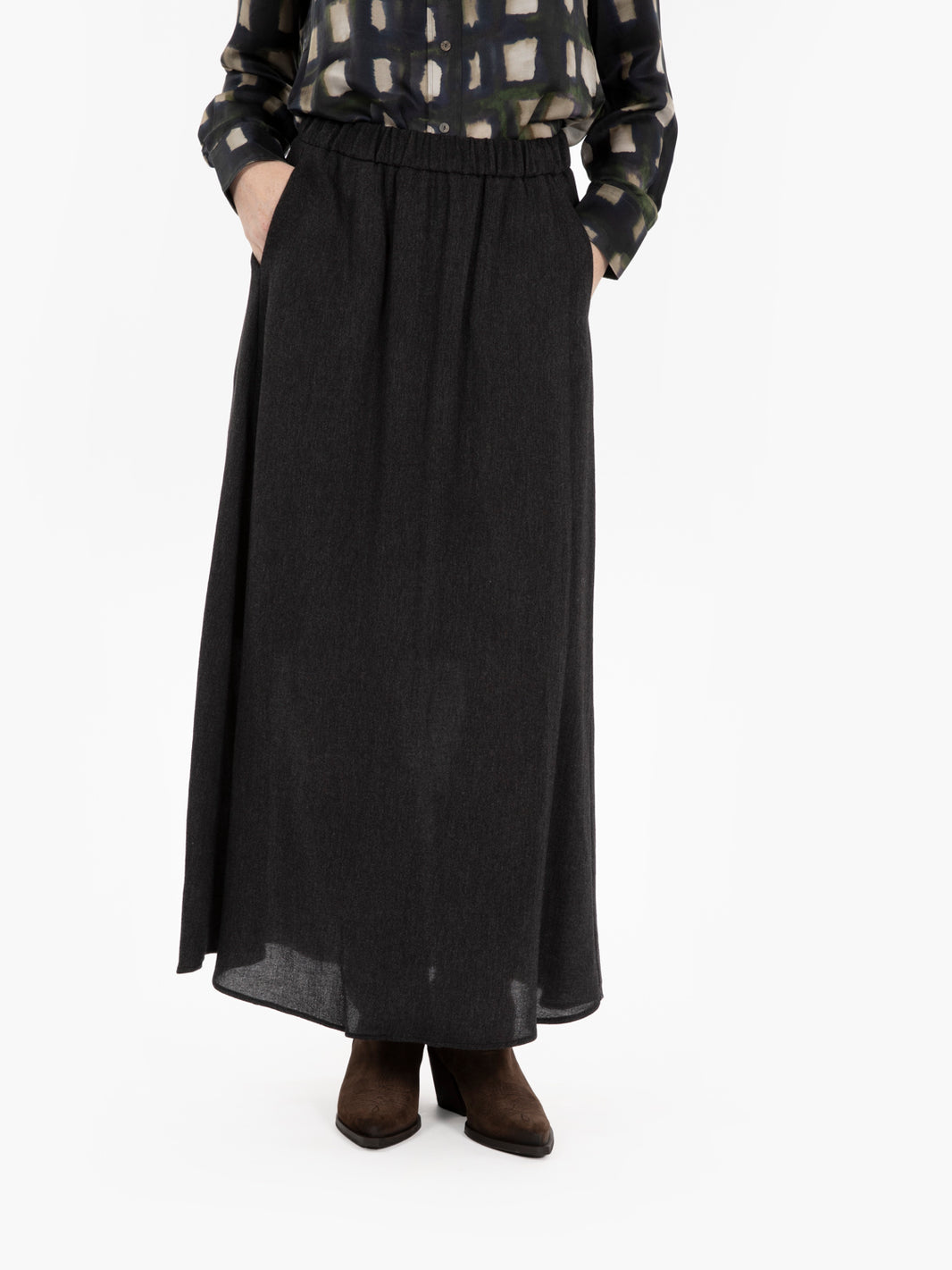 Anthracite midi skirt