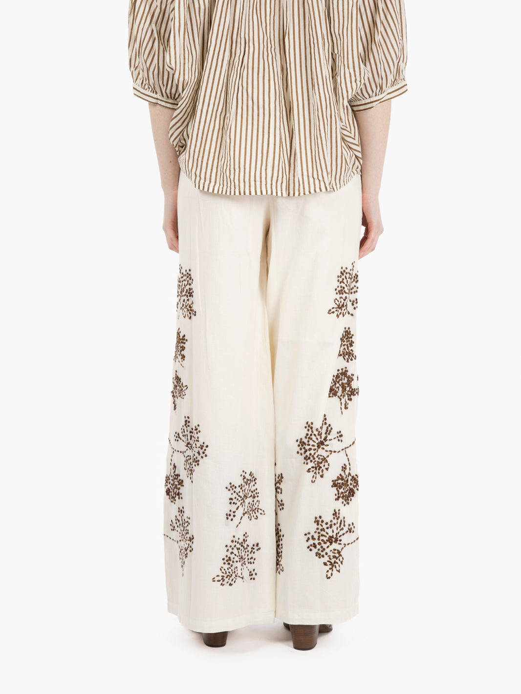 Pacoro trousers with white / dark brown embroidery