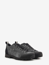 54 Low Dust GTX gunmetal grey
