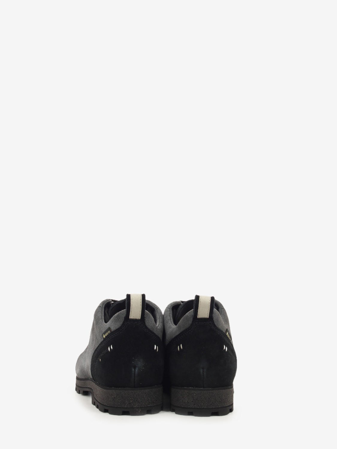 54 Low Dust GTX gunmetal grey