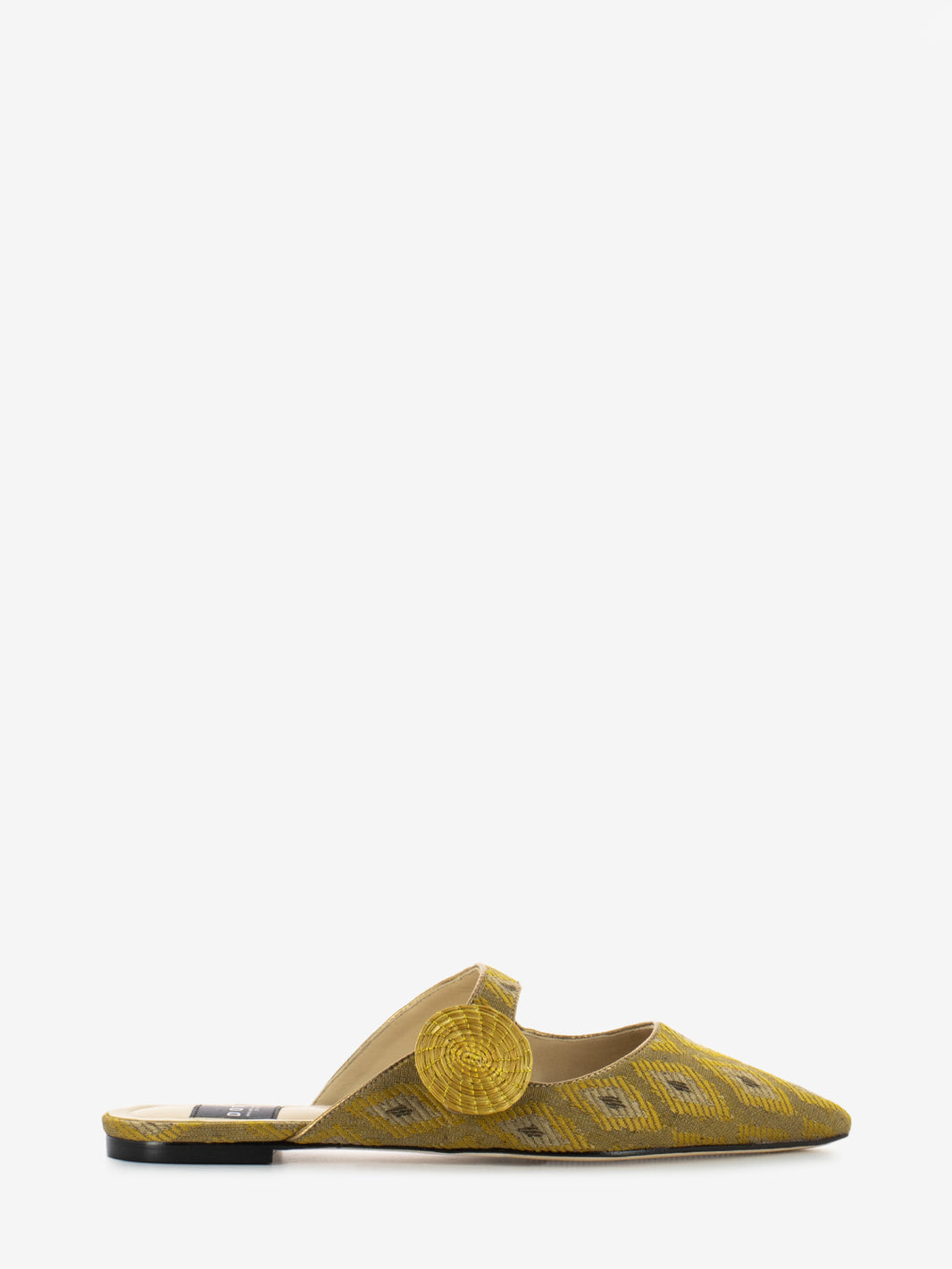 Yellow/gold rhombus pattern sabot