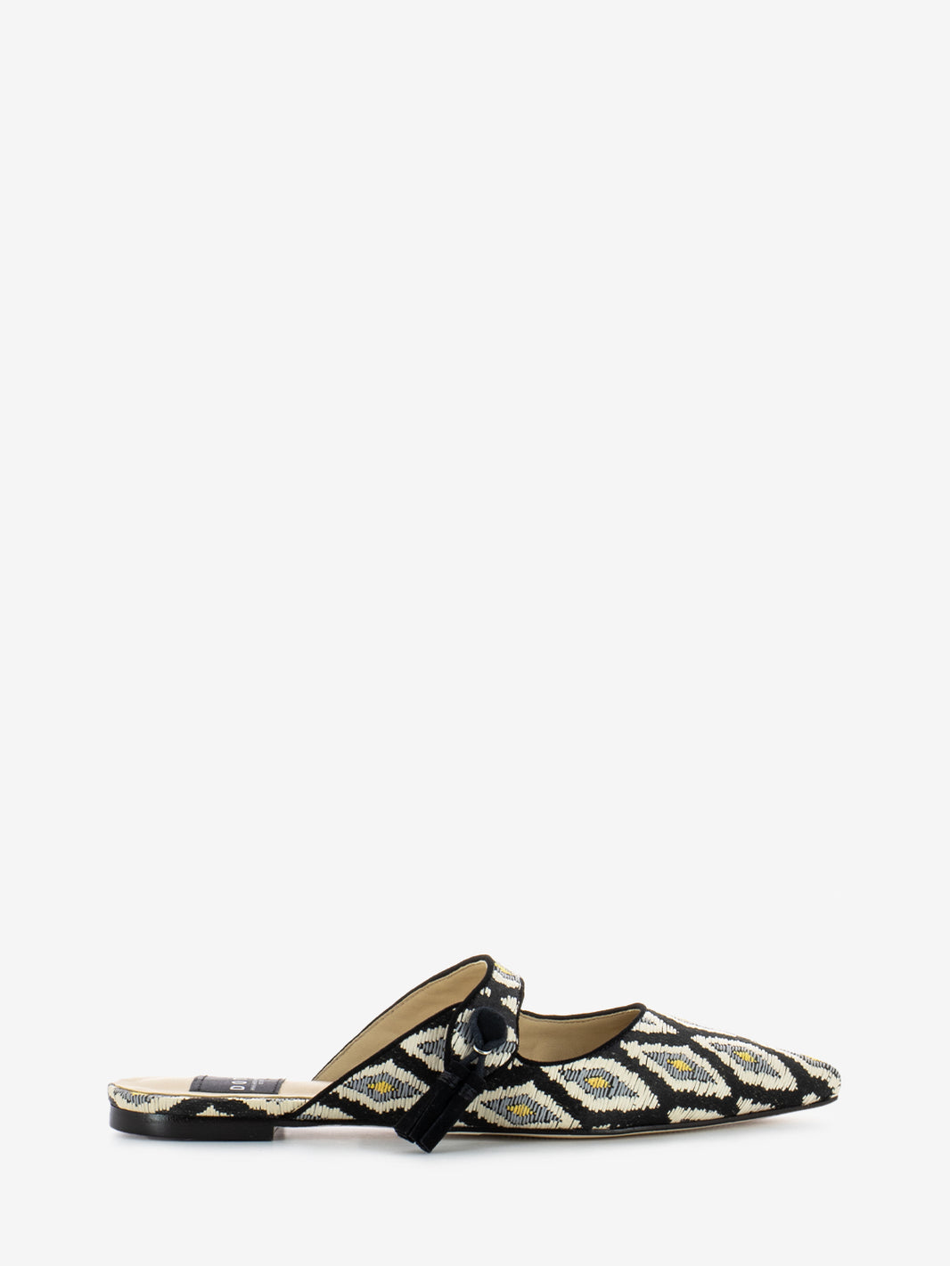 Black/beige diamond pattern sabot