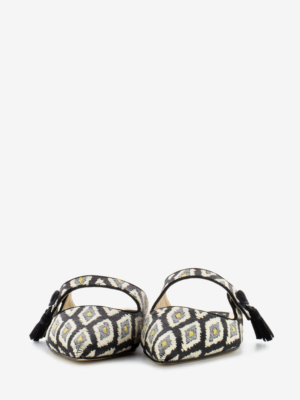 Black/beige diamond pattern sabot