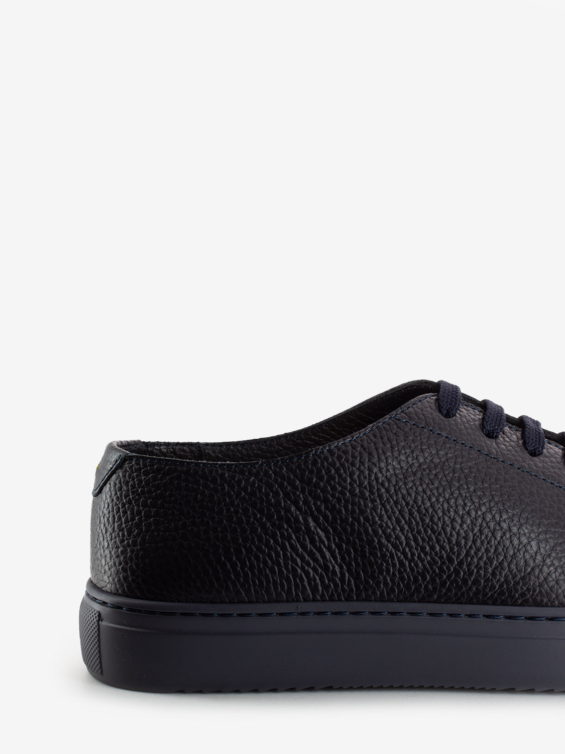 Roger Night Sneakers