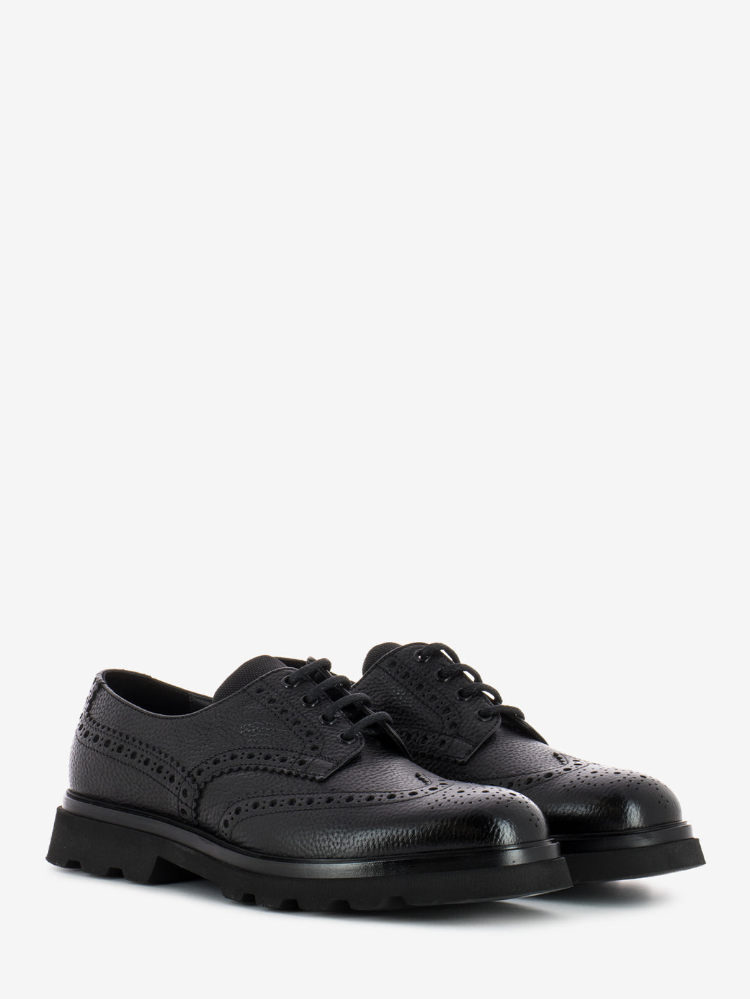 Black swallowtail full brogue derby