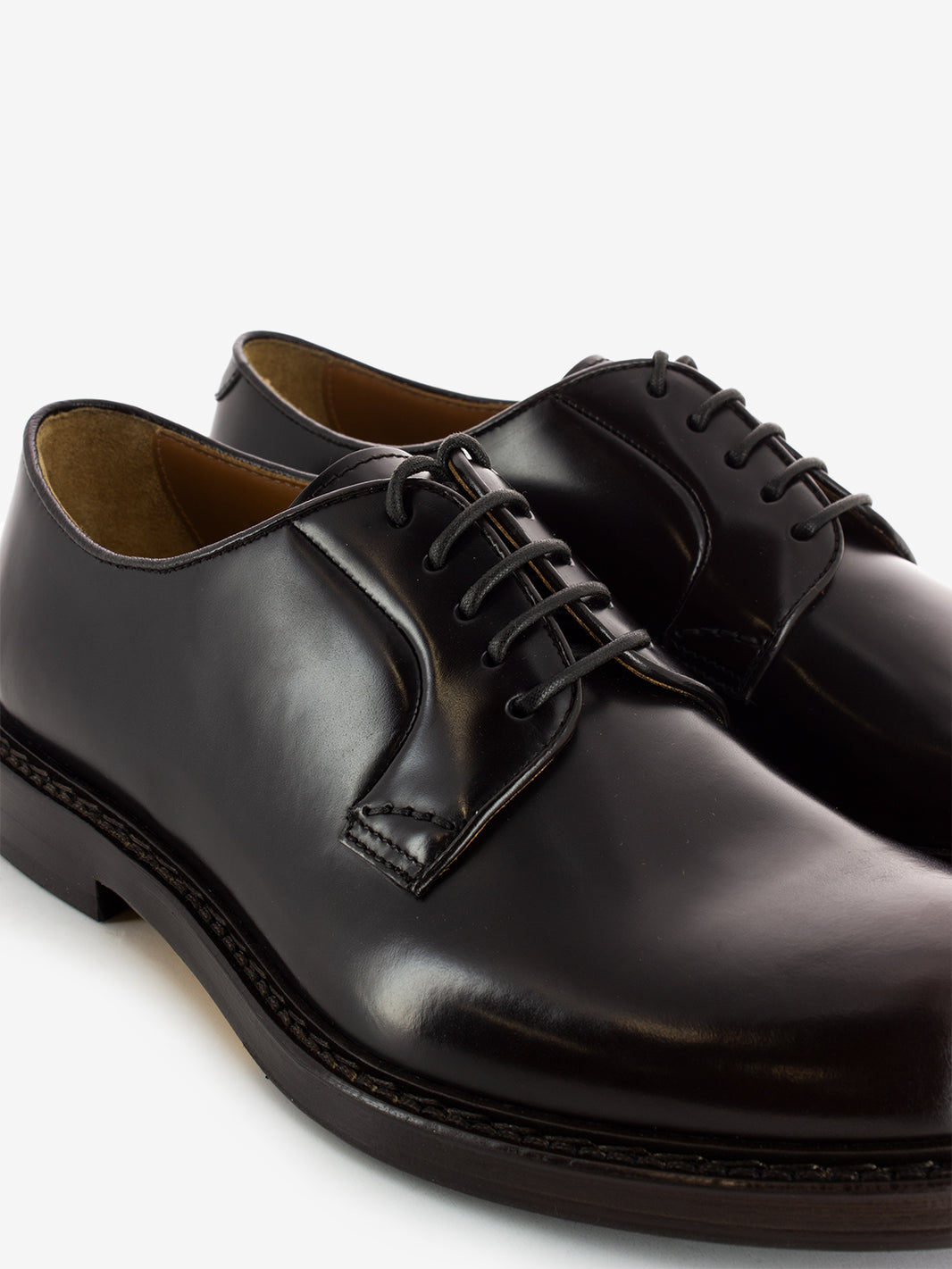 Derby Horse in ebony leather