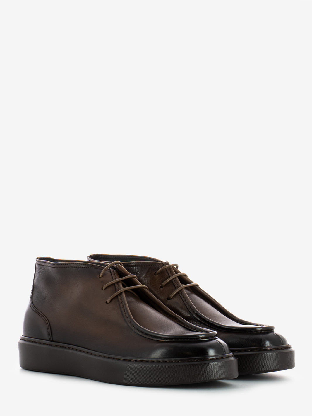 Brown Leather Parabout Chukka Boots